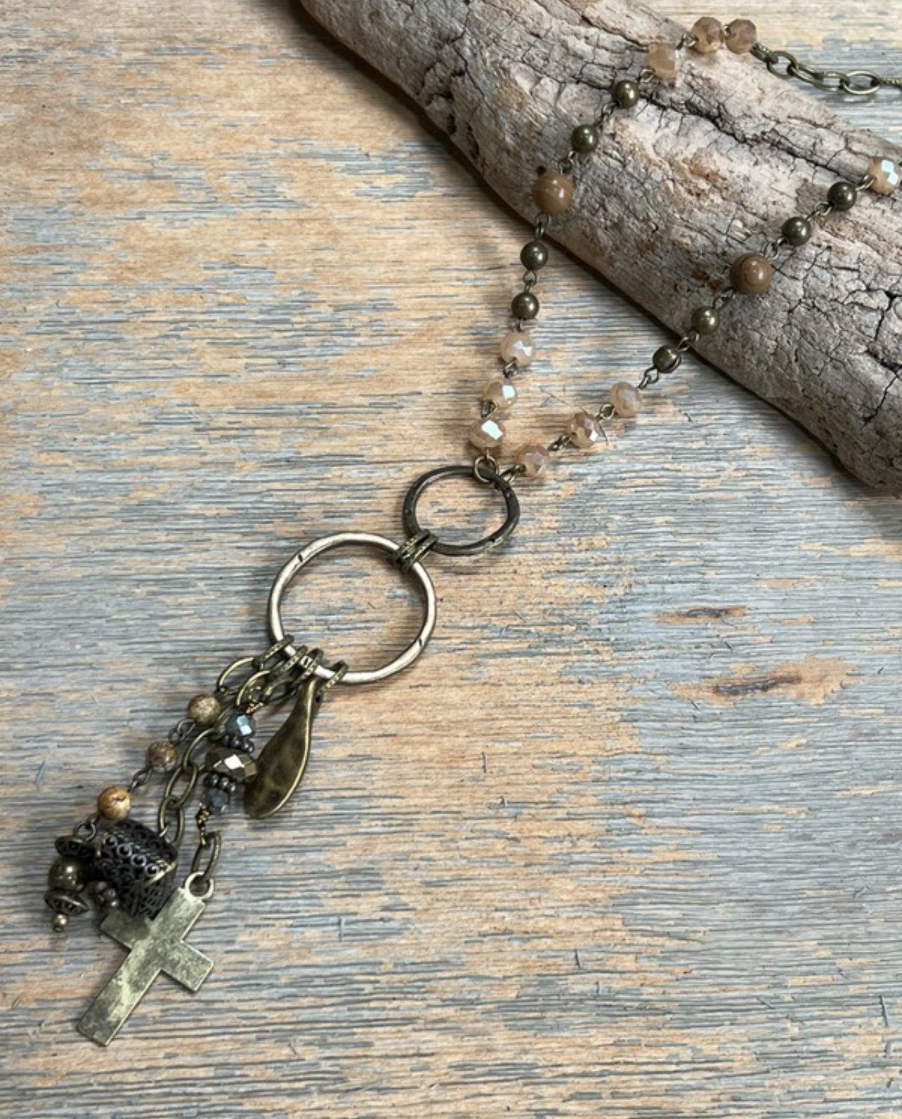 Beige beaded necklace