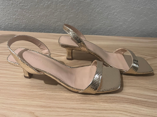 Gold Strappy Small Heel Sandals/Shoes