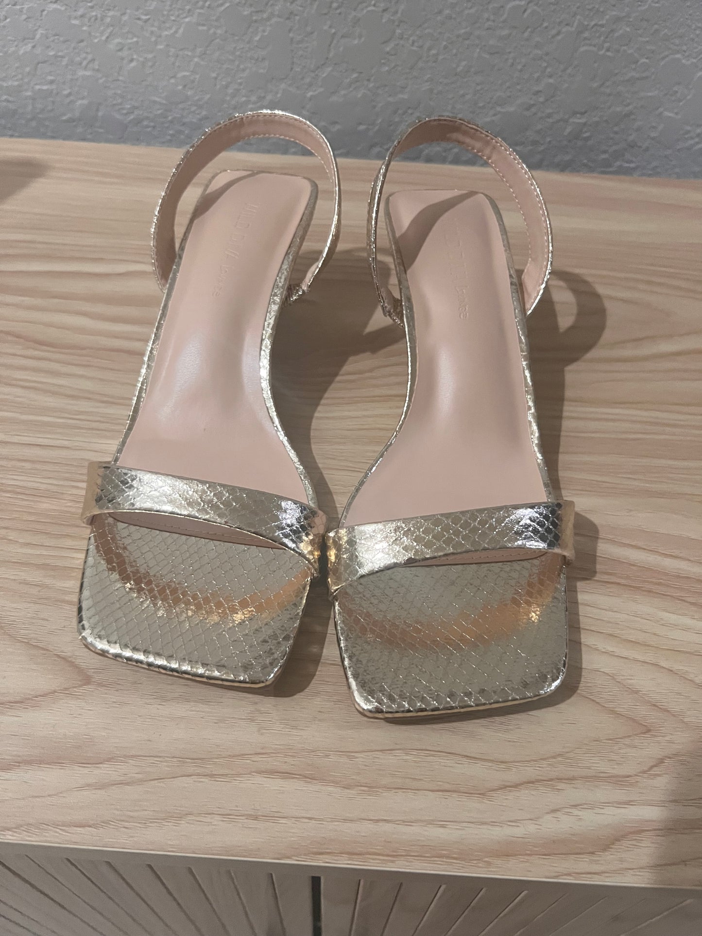 Gold Strappy Small Heel Sandals/Shoes