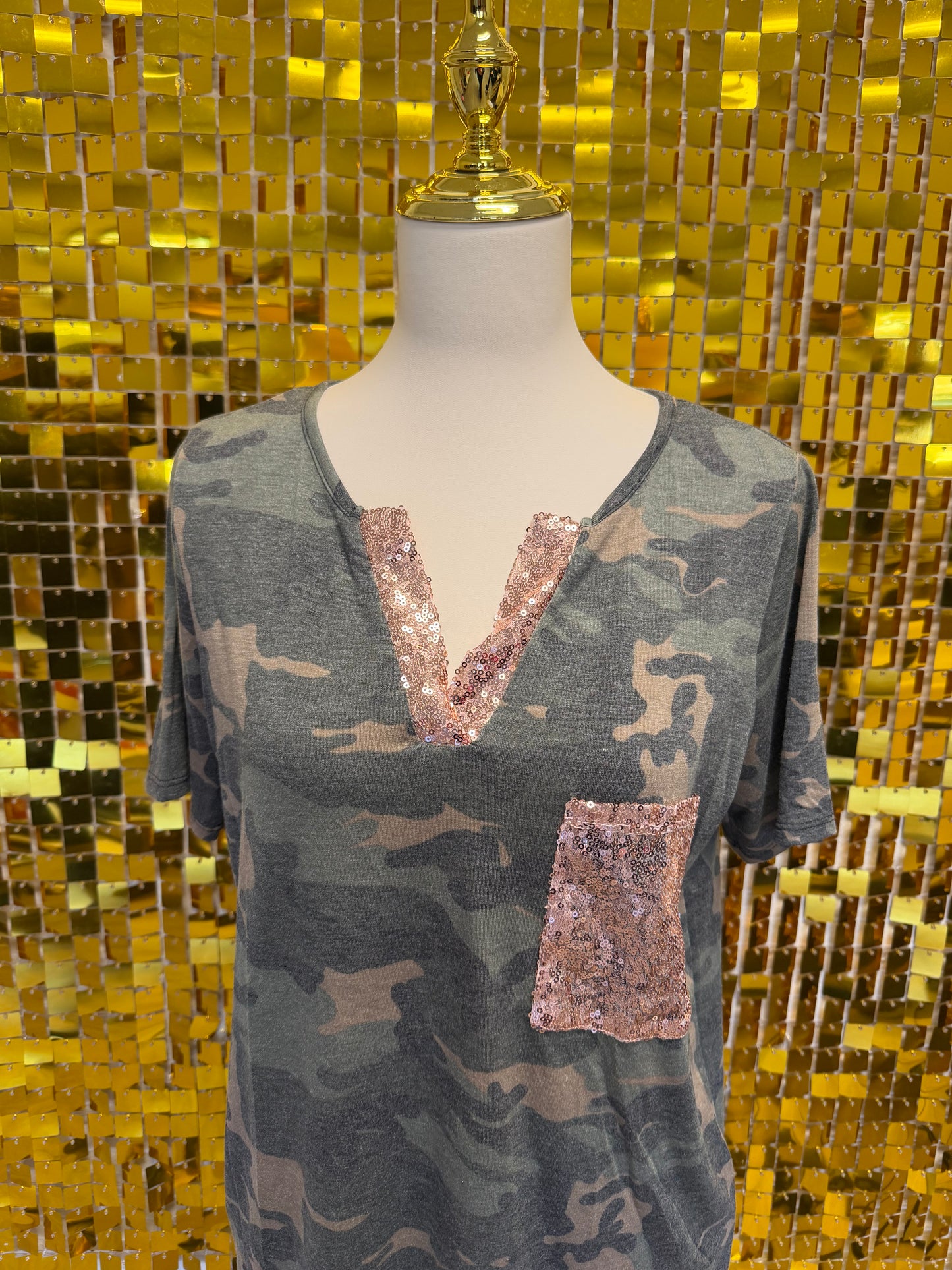 Camo with Sequin v-neck & pocket