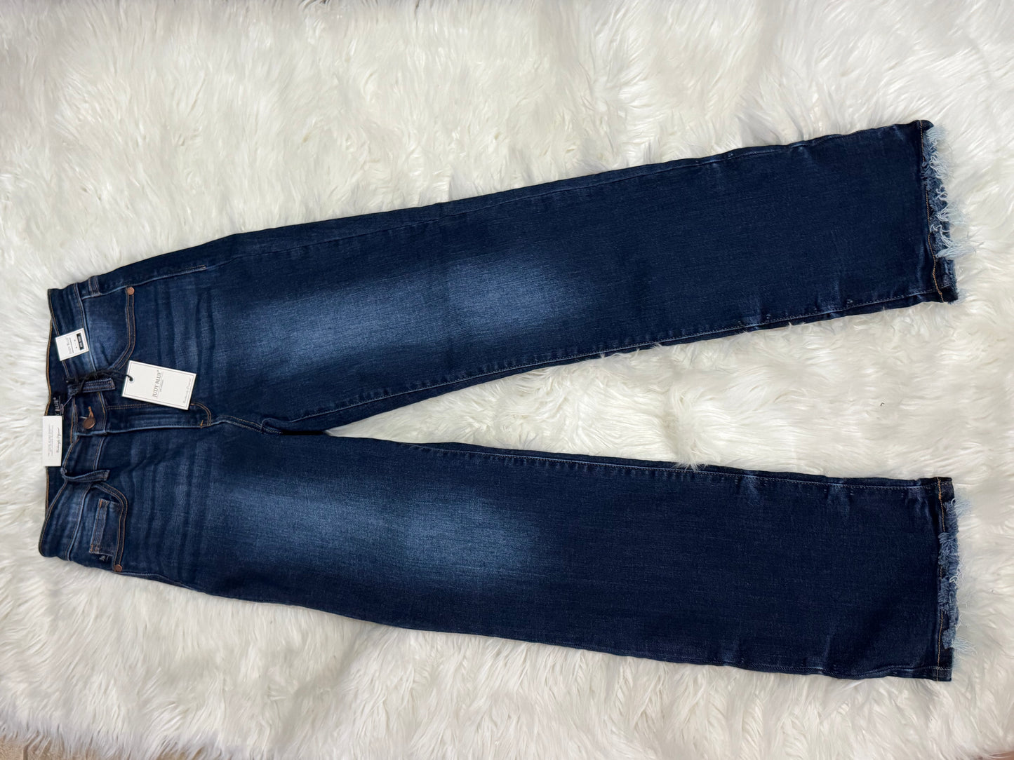Judy Blue Non-Distressed Straight Fit Jeans