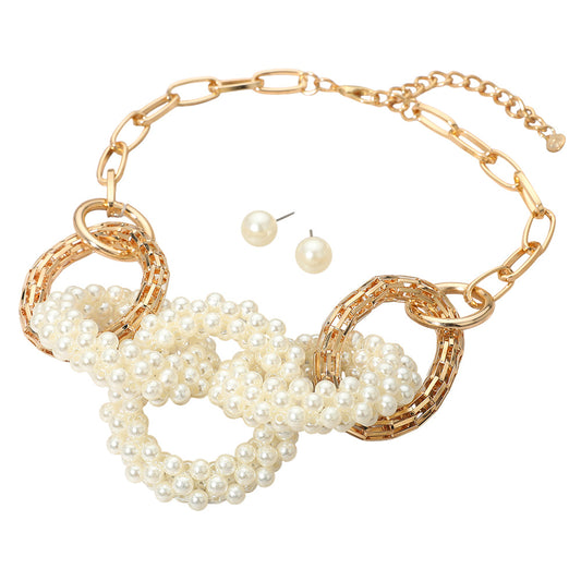 Chunky pearl gold link statement necklace
