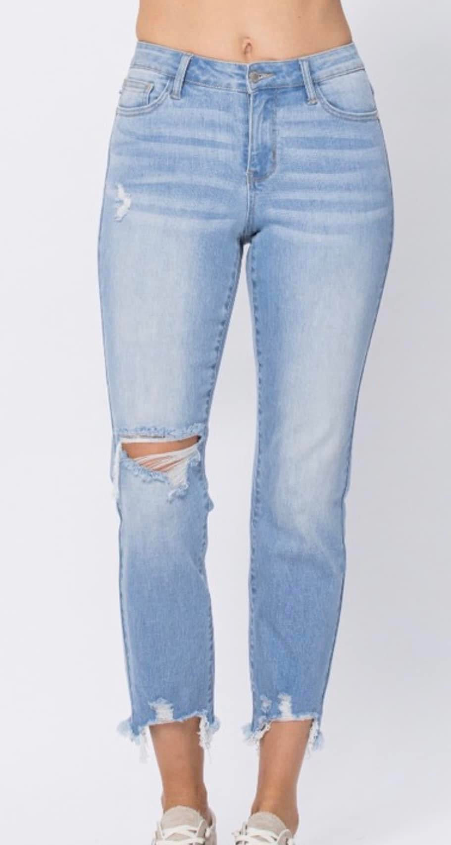 Judy Blue Light Boyfriend Distressed Jeans